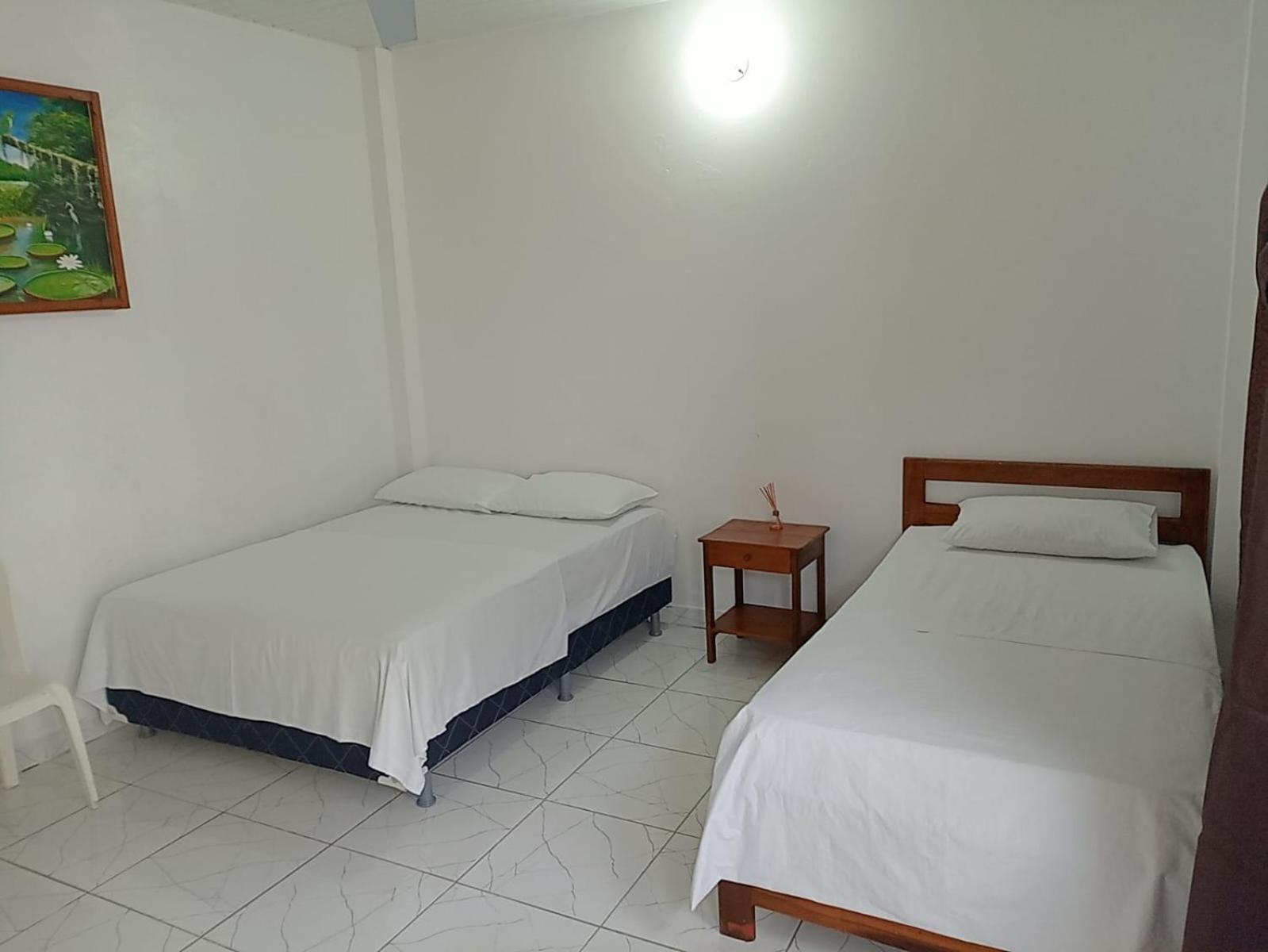 Hotel Heliconias Leticia Extérieur photo